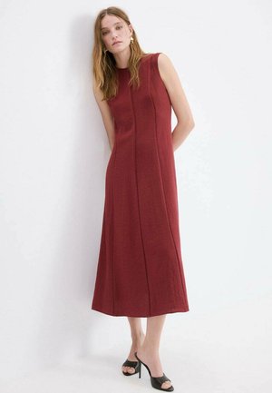Vestido informal - bordeaux