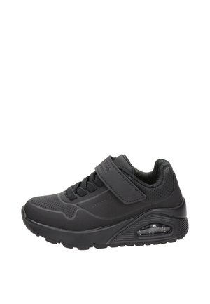 Sneakers - black
