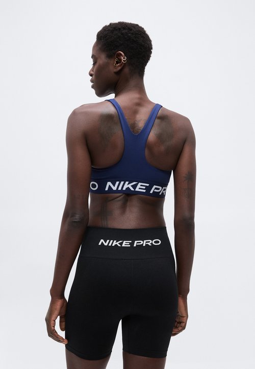 Nike Pro 365 — photo 3
