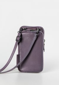 Aunts & Uncles PRUNE - Telefoonhoesje - lavender