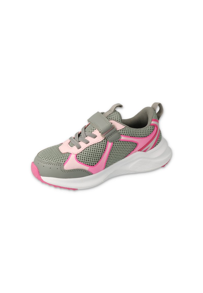Szare i różowe buty sportowe z siateczkową cholewką i paskiem na rzep, charakteryzujące się białą podeszwą środkową oraz różowymi akcentami na podeszwie i bokach.
