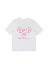 Balta medvilninė marškinėliai su rožinės spalvos grafiniu dizainu, vaizduojančiu teniso raketes ir kamuoliuką, po kuriuo yra tekstas "Juicy Couture SPORT".
