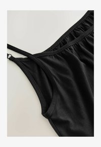 Non selezionato, black