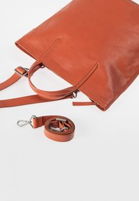 Aunts & Uncles LOQUAT - Rugzak - ginger biscuit