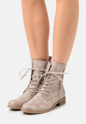 Marco Tozzi Stivaletti stringati - beige