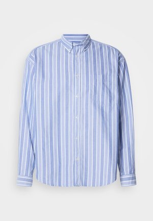 Giacca a maniche lunghe a righe blu chiaro e bianche, con colletto button-down, taschino sul petto e orlo curvo, realizzata in cotone.