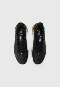 Under Armour PROJECT ROCK 8 - Træningssko - black/white