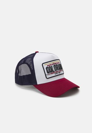 New Era PATCH TRUCKER UNISEX - Gorra - carnvy