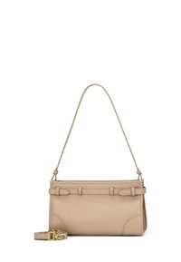Sac à main en cuir beige avec une forme rectangulaire structurée, doté d'une seule bandoulière et de sangles décoratives subtiles à l'avant.