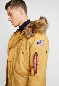 Alpha Industries POLAR UNISEX - Parca - wheat