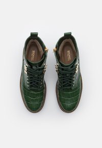MICHAEL Michael Kors Botines con plataforma - dark green