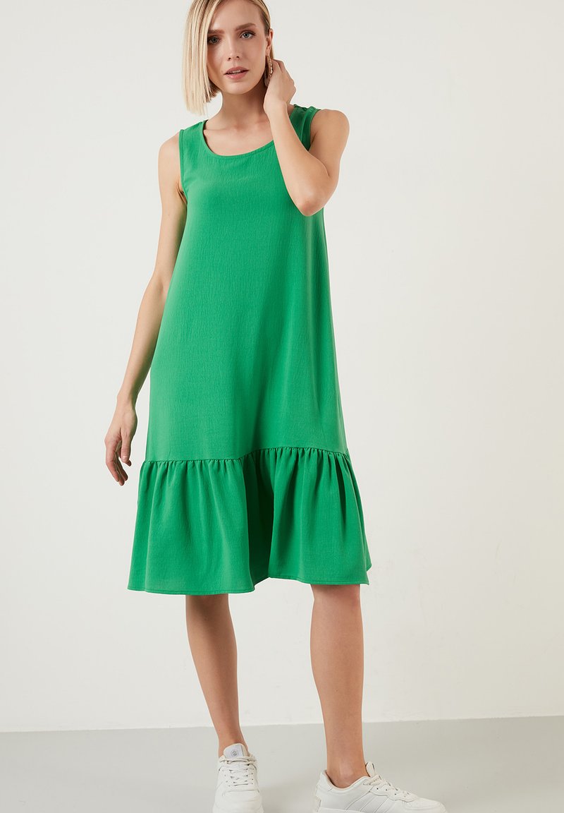 LELA REGULAR FIT  - Vapaa-ajan mekko - benetton color