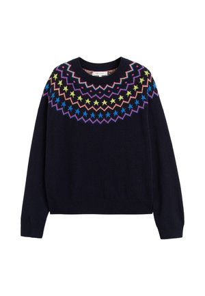 Marineblauwe trui met een ronde halslijn, lange mouwen en meerkleurige sterrenpatronen rond de bovenkant. Zachte textuur, gebreid materiaal.