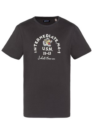 Schwarzes T-Shirt mit kurzen Ärmeln, Tigerkopf-Grafik und weißem Text auf der Vorderseite: "INTERMEDIATE MA-1 U.S.N. 19-13 Schott Bros mc".