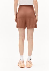 ARMEDANGELS AAREZU - Shorts - nutshell