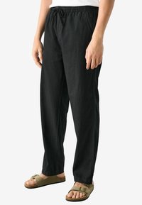 ELASTICATED WAIST DRAWSTRING  - Pantaloni - black
