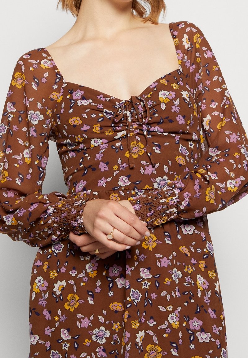 Hollister Co. Day dress - brown - (Pre-owned) - Zalando.ie