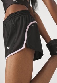 Puma RUN FAVORITE VELOCITY 3" SHORT W - Pantalón corto de deporte - black/grape mist