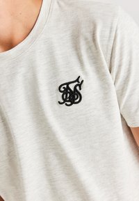 SIKSILK Camiseta estampada - brown