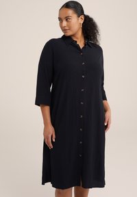 WE Fashion CURVE - Abito a camicia - schwarz