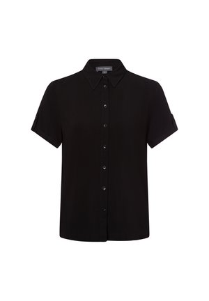 Schwarze kurzärmlige Button-Down-Bluse mit spitzem Kragen und hochgerollten Ärmeln, aus glattem Stoff mit einem dezenten Glanz.