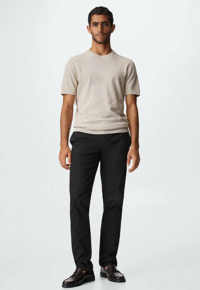 Herren Chinos | Mango DUBLINO Chino noir/schwarz - LI01840 Herren Chinos | Mango DUBLINO Chino noir/schwarz - LI01840
