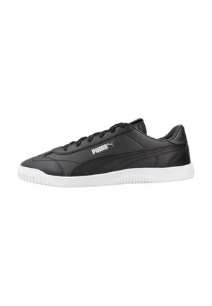 Zapatillas deportivas negras con un upper sintético liso, suela de goma blanca, diseño clásico de cordones y un logo sutil en el lateral.