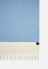 MAЯSIKØH ISOLA DI DINO - Beach towel - blue