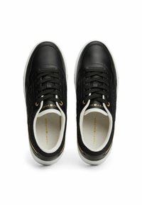 Tommy Hilfiger MONOGRAM - Sneakers basse - black