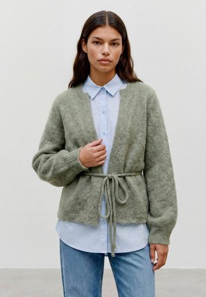Vero Moda, VMBERRY LS O-NECK TIE CARDIGAN NOOS - Vest - oil green
