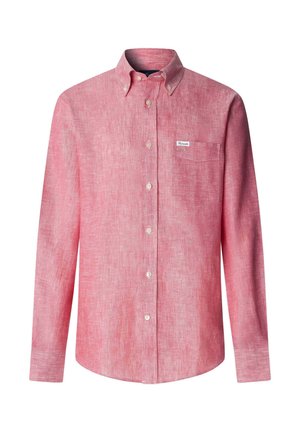 Camicia da uomo in lino rosa, a maniche lunghe con bottoni e taschino sul petto con una piccola etichetta bianca del marchio.