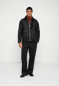 Barbour JACKET - Ελαφρύ μπουφάν - black