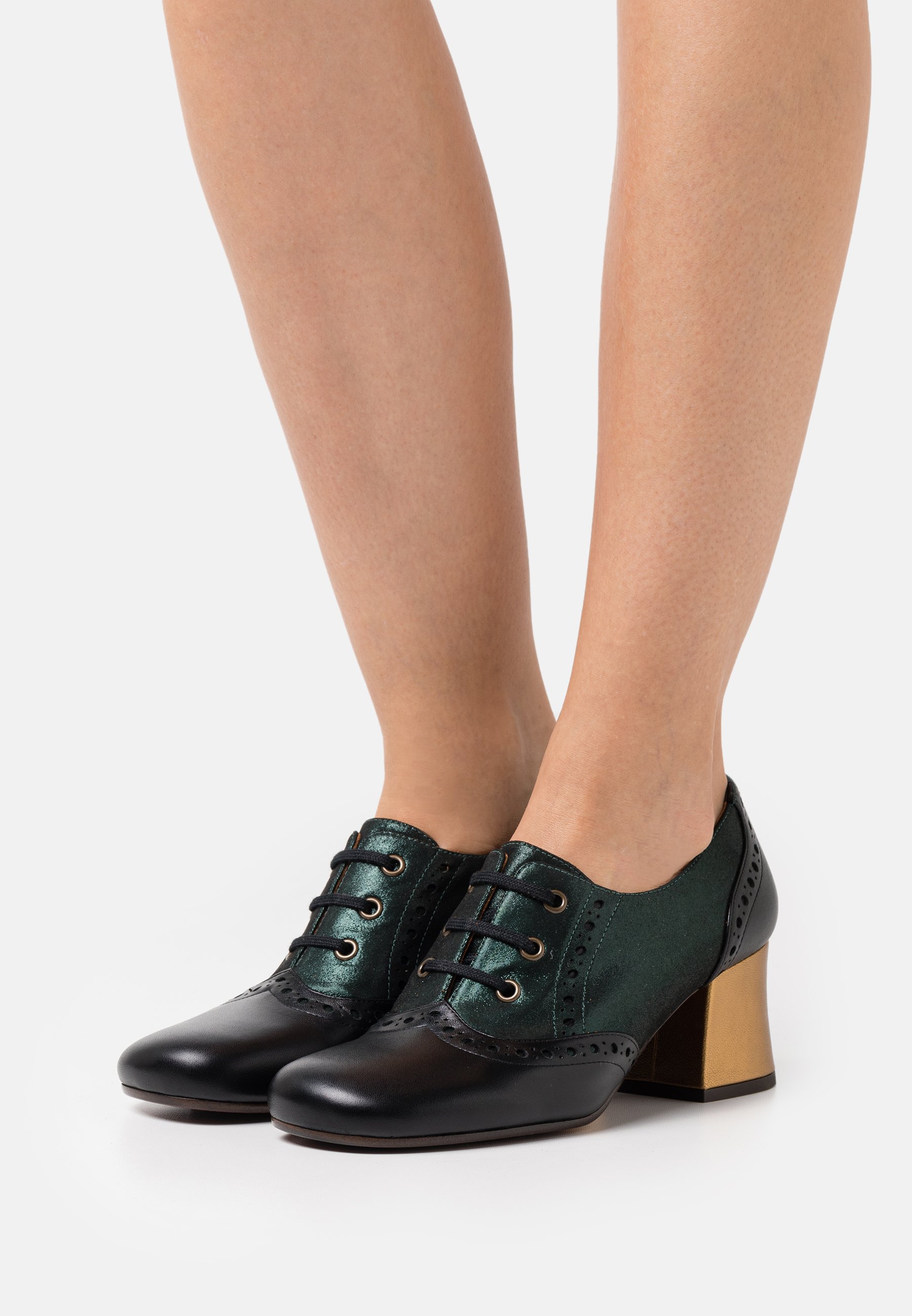Chie Mihara MICUCA - Zapatos de salón con cordones - metallic green/verde  metalizado - Zalando.es