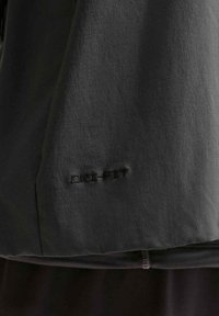 Ej vald, anthracite/black