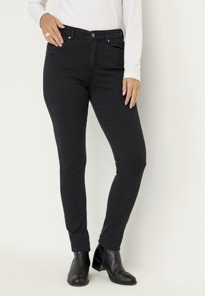 Schwarze Slim-Fit-Jeans aus Baumwollmischung mit glatter Textur, ausgestattet mit einem klassischen Fünf-Taschen-Design und metallischen Knopfakzenten.