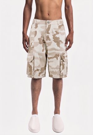 FAVELA, DENIM CARGO JORTS - Shorts - washed light camo