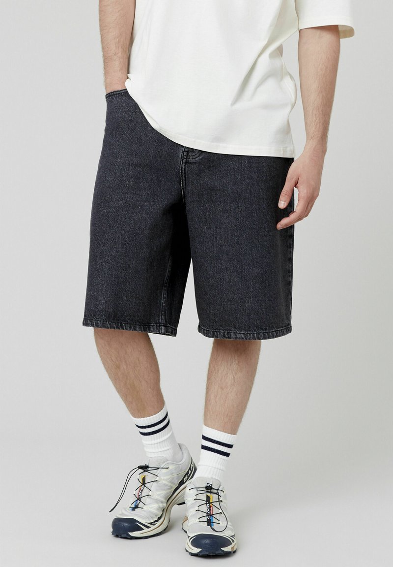 BZB BERMUDA - Short en jean - noir