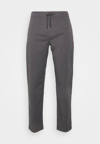 Grå, lätta byxor med elastisk midja, dragsko och raka ben. Tillverkade av ett mjukt, luftigt tyg. Inga synliga mönster.