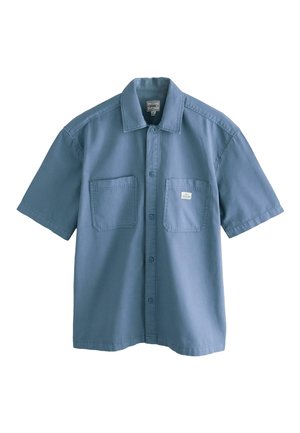 Kurzärmliges Button-Down-Hemd aus hellblauem Baumwollstoff, mit zwei vorderen Taschen und einem klassischen Kragen-Design.