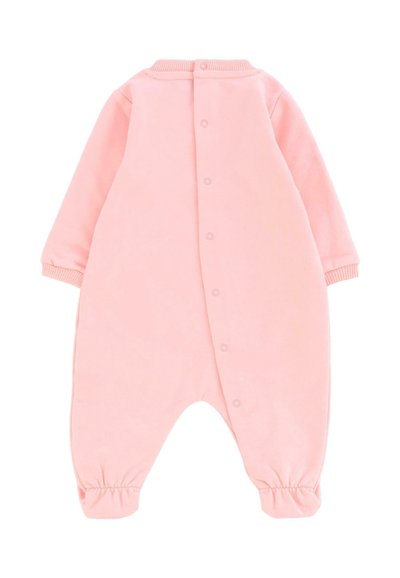 Tutina rosa per neonato realizzata in morbido tessuto, con maniche lunghe, polsini a coste e chiusure a pressione lungo la schiena per facilitare il vestire.