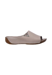 Open-toe instapschoen met een beige synthetisch bovenwerk, kurken zool en witte stiksels. Heeft een zilveren V-vormige accent aan de zijkant.