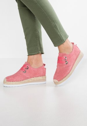 Espadrilles - light pink