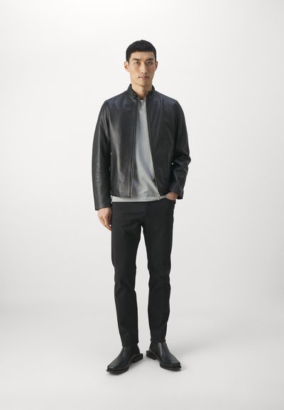 Theory MORVEK KELLEHER czarny