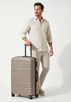 Redolz, ESSENTIALS 11 4 ROLLEN TROLLEY 76 CM MIT DEHNFALTE UNISEX - Trolley - taupe