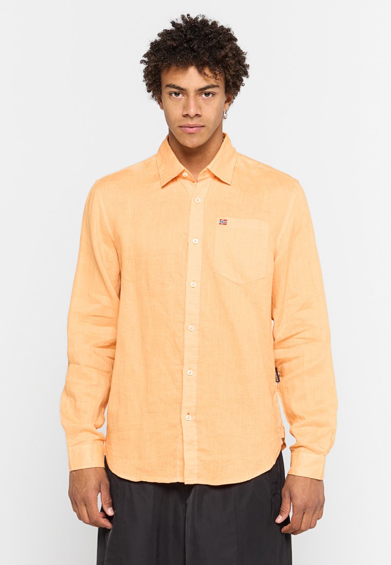 Camisa