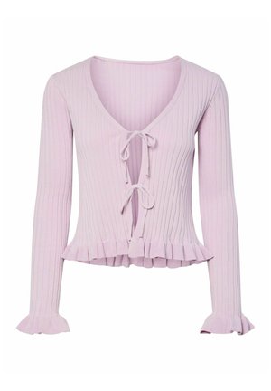 Cardigan tricotat mov deschis cu dungi, cu mâneci lungi, închidere cu panglică în partea din față și tiv și manșete cu volane.