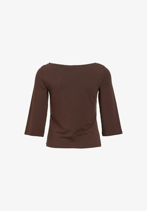 Chemise marron à manches longues avec un large décolleté bateau et une coupe légèrement ajustée vue de dos.