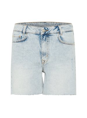 Ljusblå denimshorts med en fransad nederkant, klassisk femficksdesign och silverknappstängning. Diskret blekning över tyget.