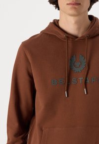 Belstaff SIGNATURE HOODIE - Kapucni - deep copper