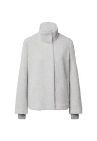 Cappotto grigio chiaro realizzato in tessuto testurizzato, con colletto alto, spalle scese e polsini a costine. Design semplice senza decorazioni.